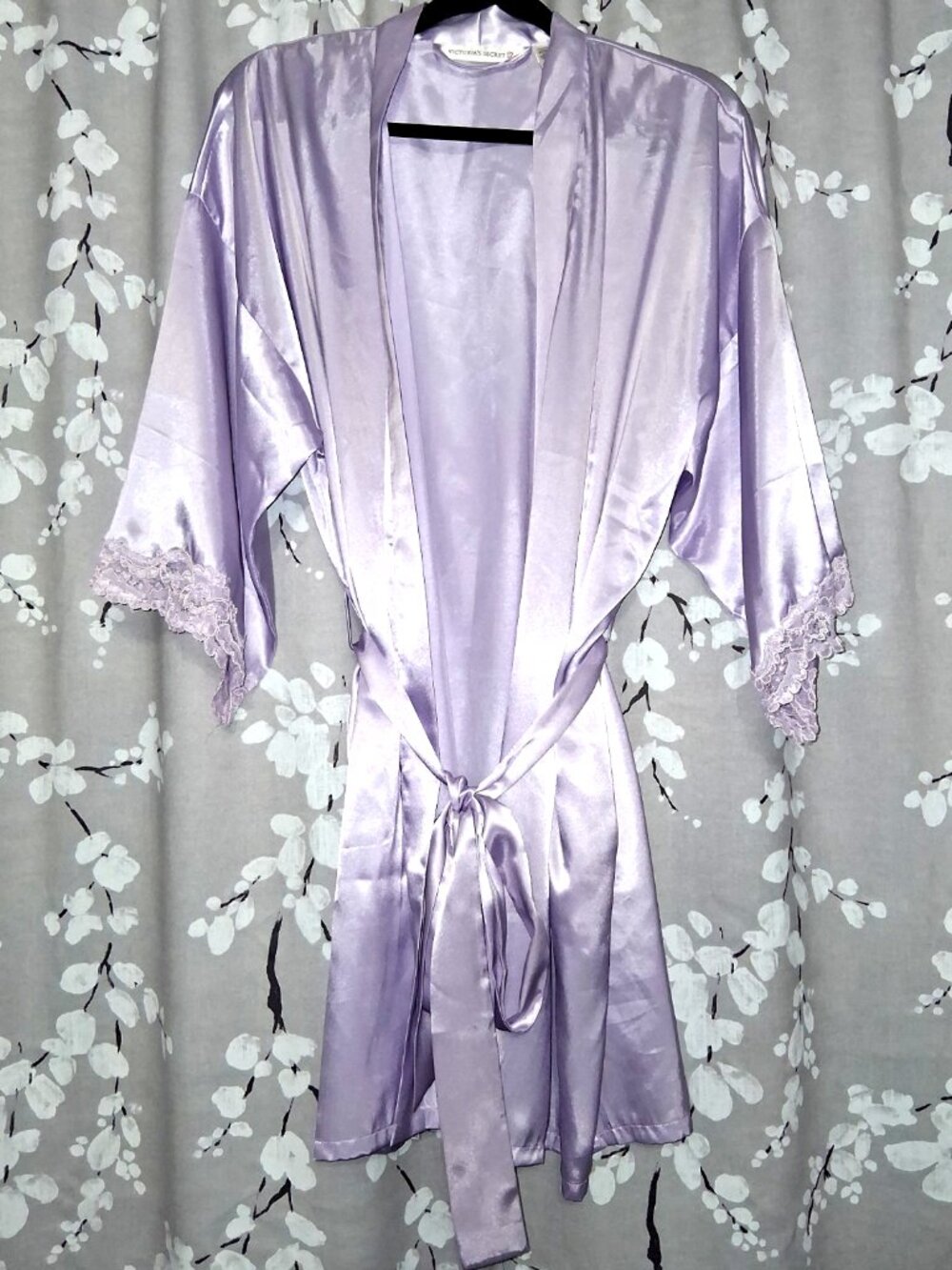Vintage Victoria's Secret Light Purple Lace Robe Kimono Cover Up Size Medium
